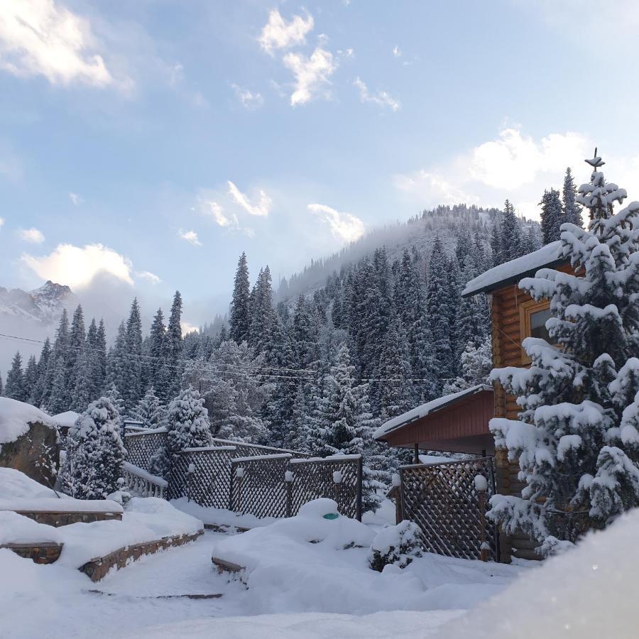 Gasthof Namaste Shalle 2000m Almaty